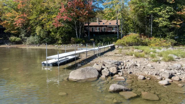 $1,600,000 | 17 Blueberry Point Road, Raymond, ME 04071