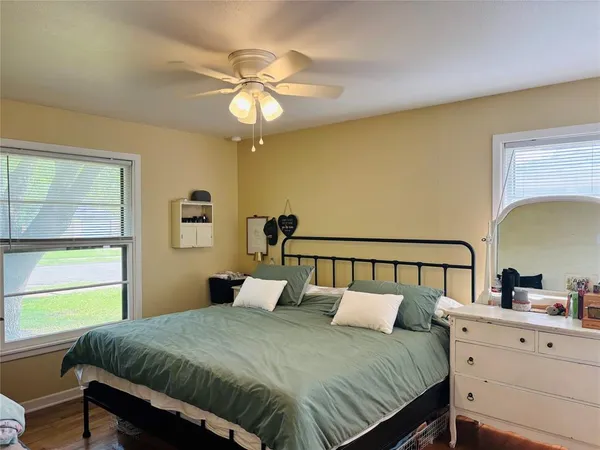 $1,600 | 1800 West College Street, Sherman, TX 75092