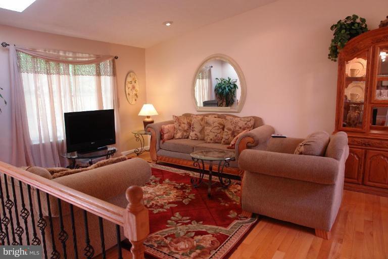 8173 Silo Road Severn, MD 21144 - Photo 8 of 22 Living Room
