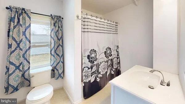 $185,000 | 351 Elk Place, Romney, WV 26757