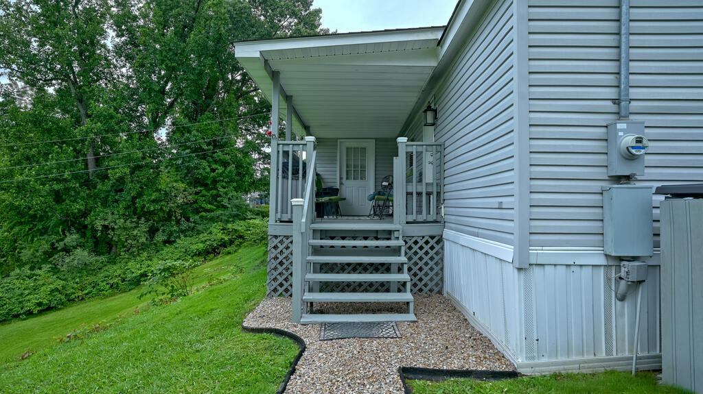 1201 Gatewood Road Fayetteville, WV 25840 - Photo 16 of 43 Gallery Image 16
