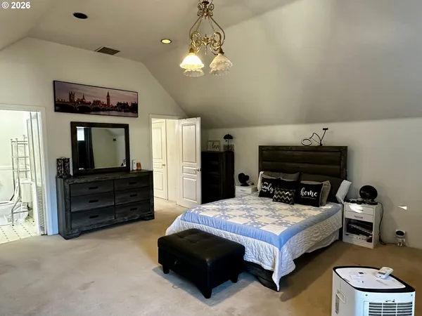 $337,995 | 822 South 8th Street, Cottage Grove, OR 97424