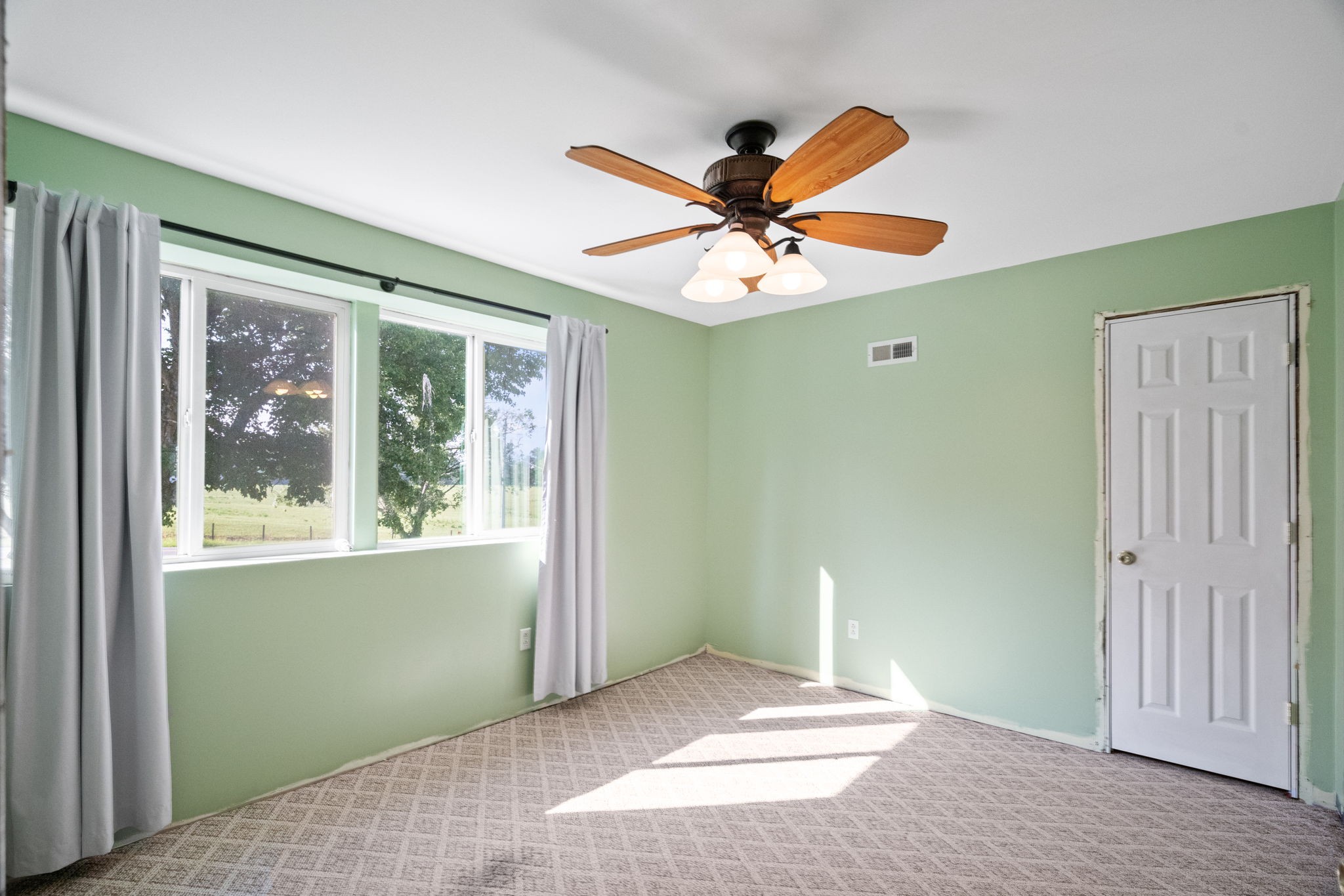 6764 Highway 49 Springfield, TN 37172 - Photo 19 of 32 Gallery Image 19