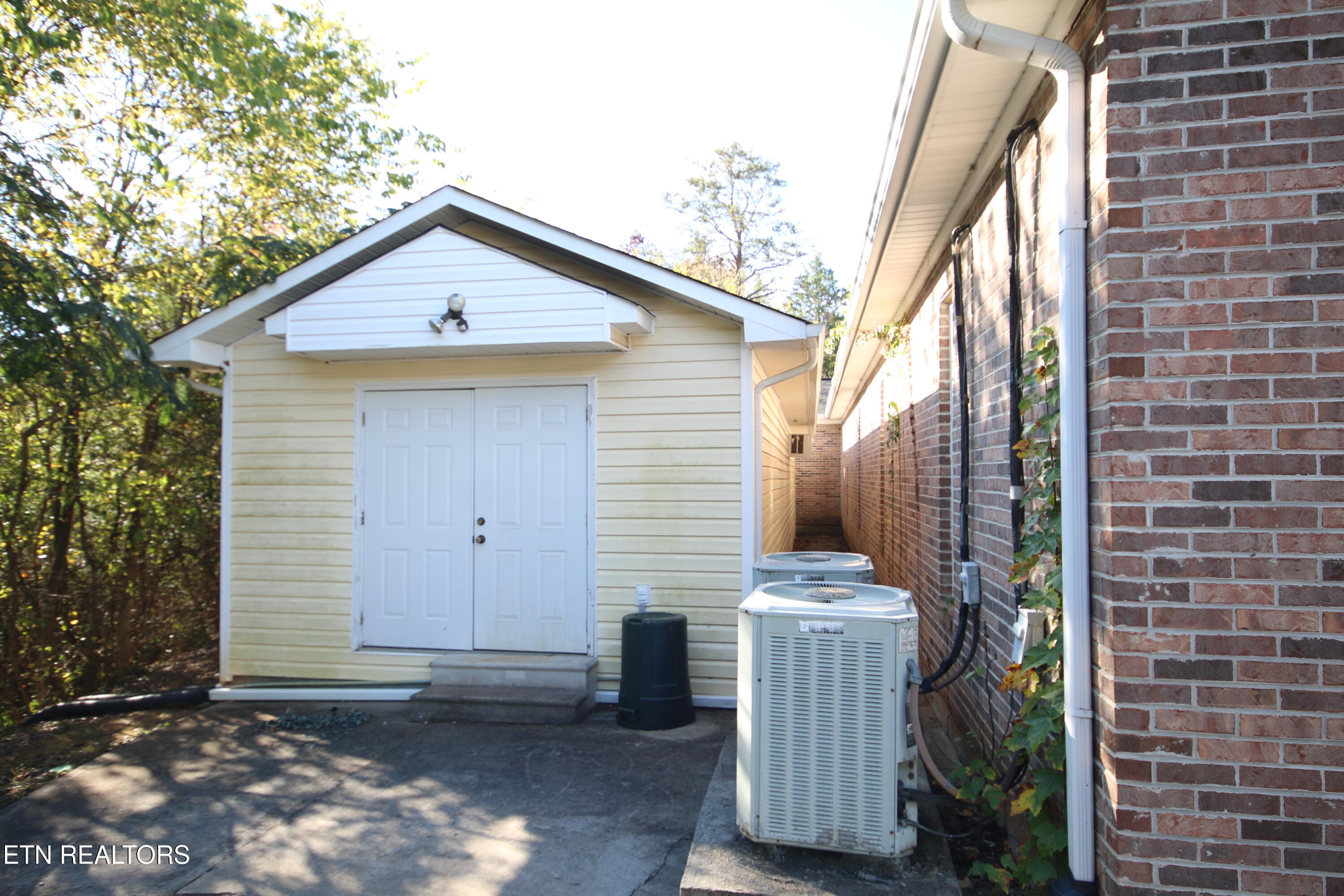 295 Shadden Road Tellico Plains, TN 37385 - Photo 11 of 26 IMG_8089