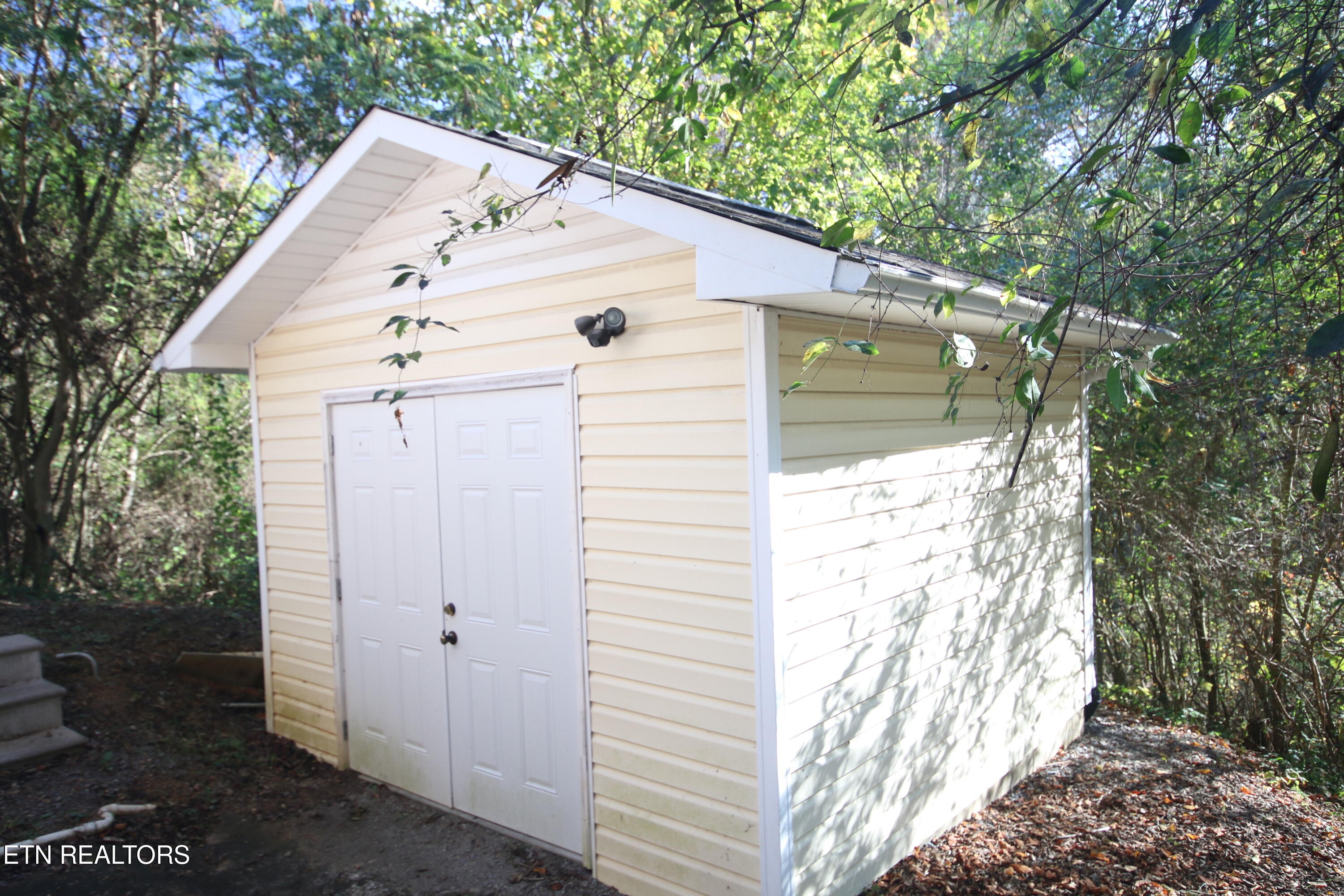 295 Shadden Road Tellico Plains, TN 37385 - Photo 16 of 26 IMG_8097