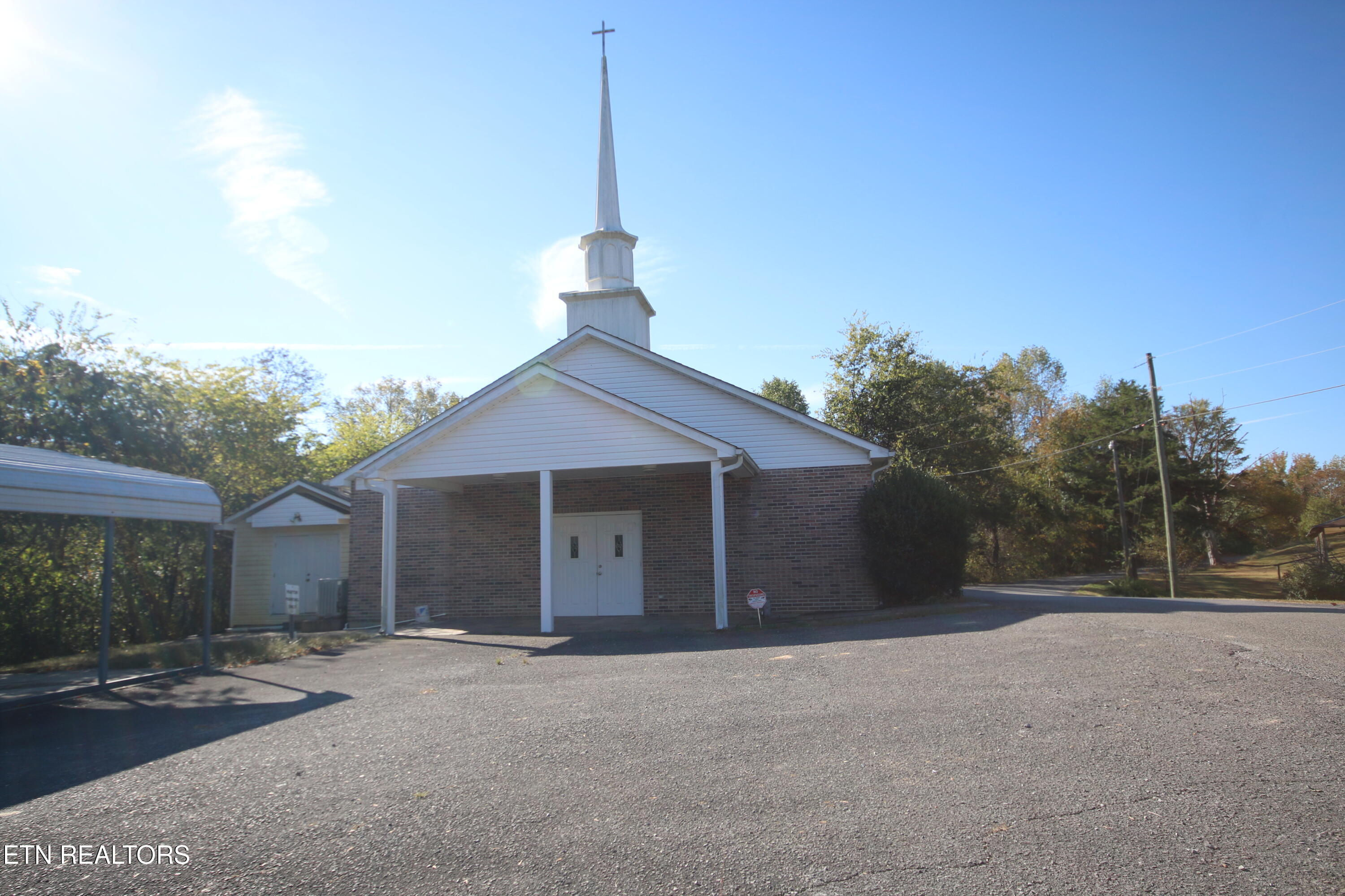 295 Shadden Road Tellico Plains, TN 37385 - Photo 5 of 26 IMG_8099