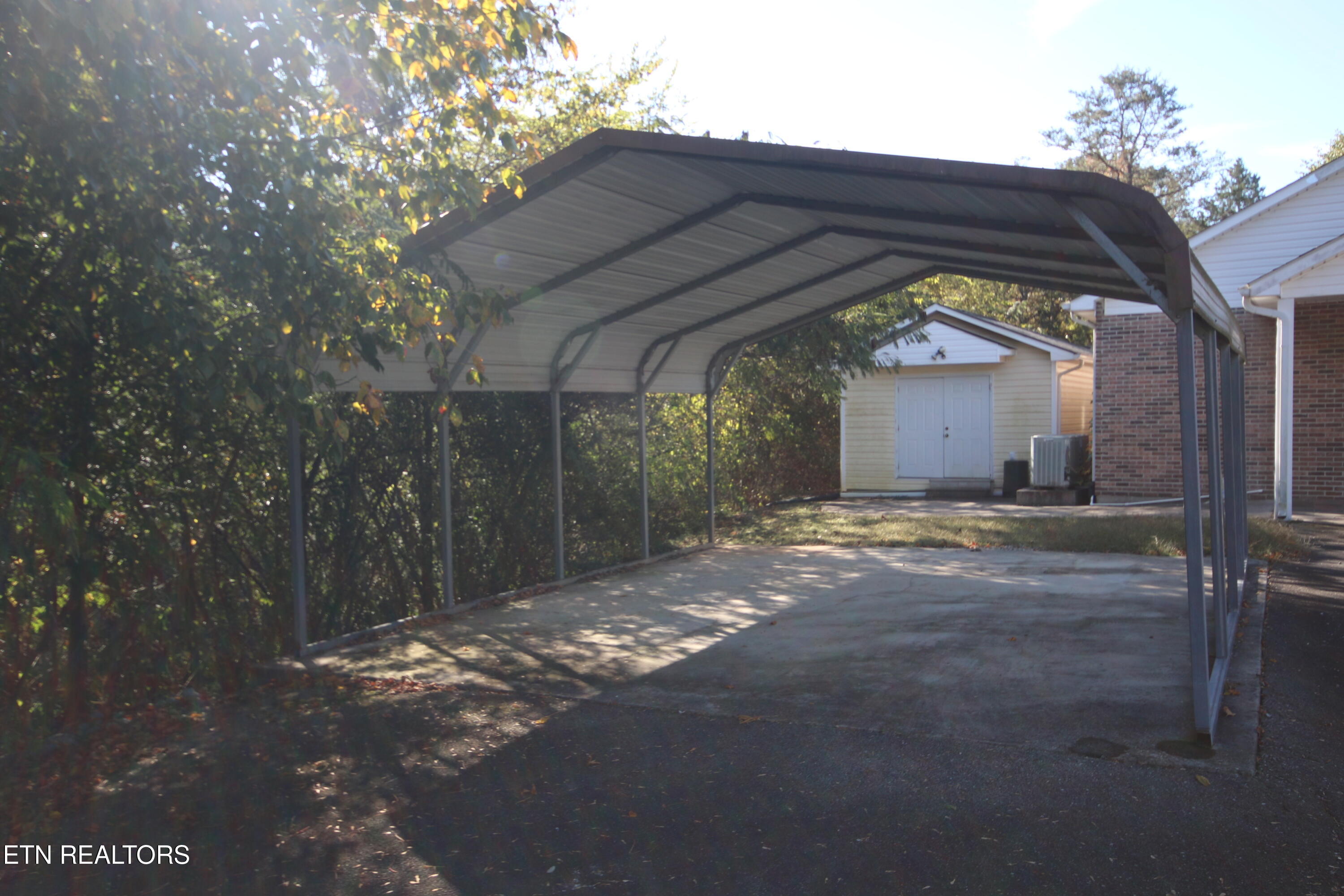 295 Shadden Road Tellico Plains, TN 37385 - Photo 9 of 26 IMG_8091