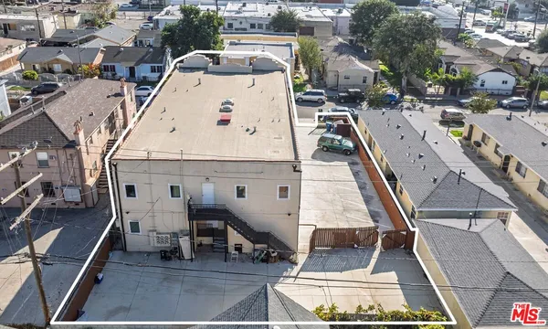 $1,650,000 | 329 West Magnolia Street, Compton, CA 90220