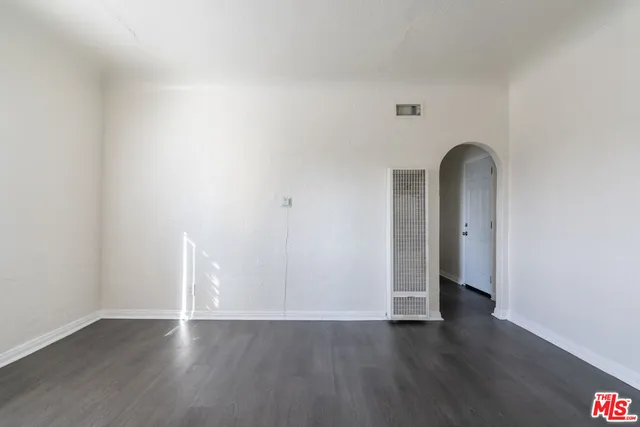 $1,650,000 | 329 West Magnolia Street, Compton, CA 90220