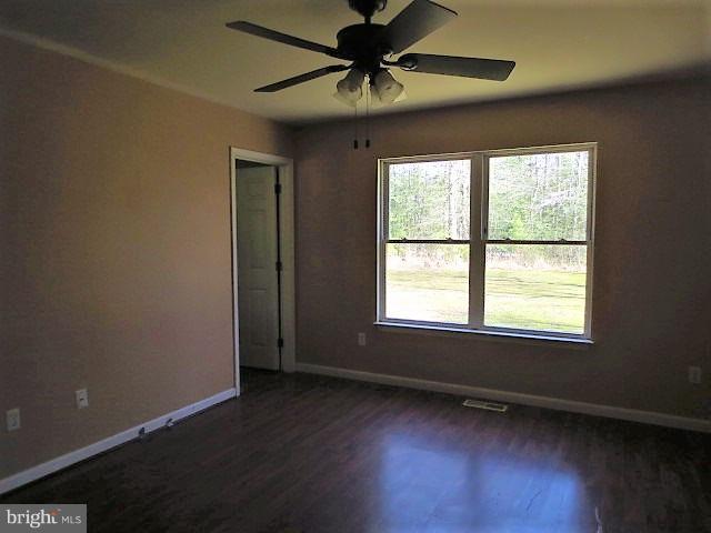 1739 Batts Neck Road Stevensville, MD 21666 - Photo 9 of 12 Bedroom (Master)
