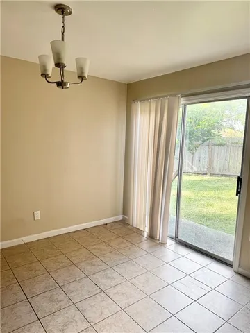 $1,400 | 201 Bayonne Drive, Unit A, Laplace, LA 70068