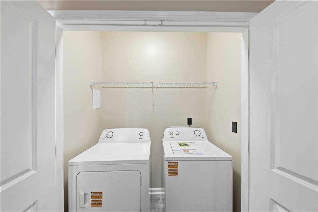 2164 Braxton Road Southwest Atlanta, GA 30331 - Photo 8 of 13