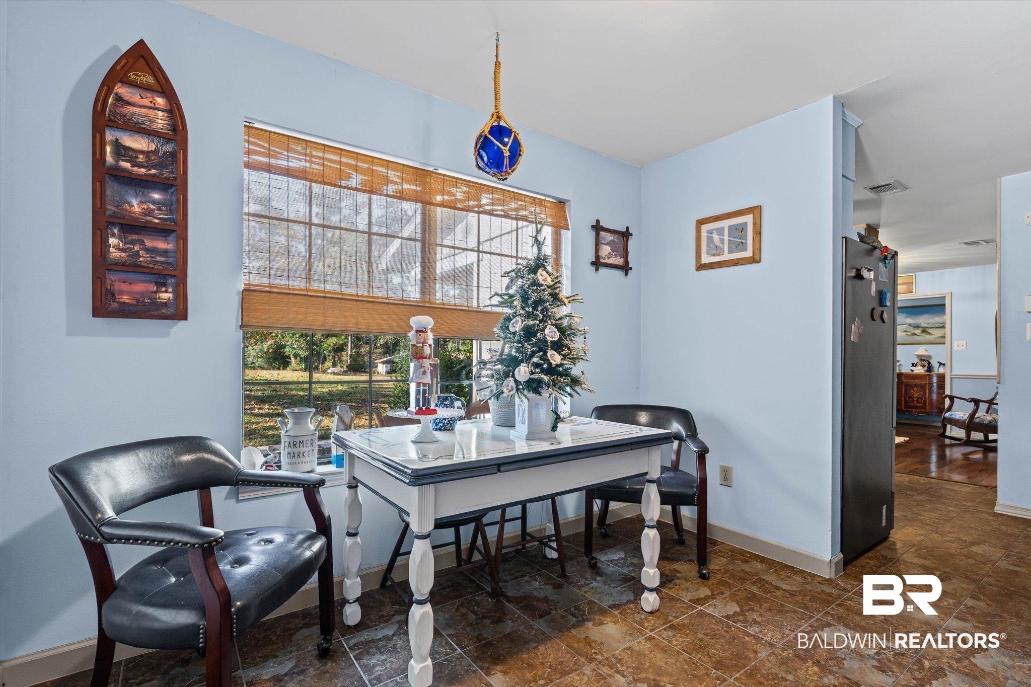 3846 Leslie Road Saraland, AL 36571 - Photo 13 of 40 Dining space with baseboards