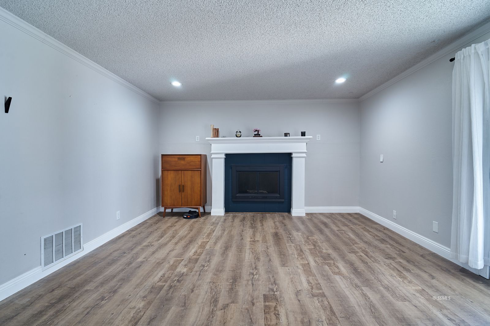 425 South Lincoln Street Ridgecrest, CA 93555 - Photo 16 of 38 Gallery Image 16