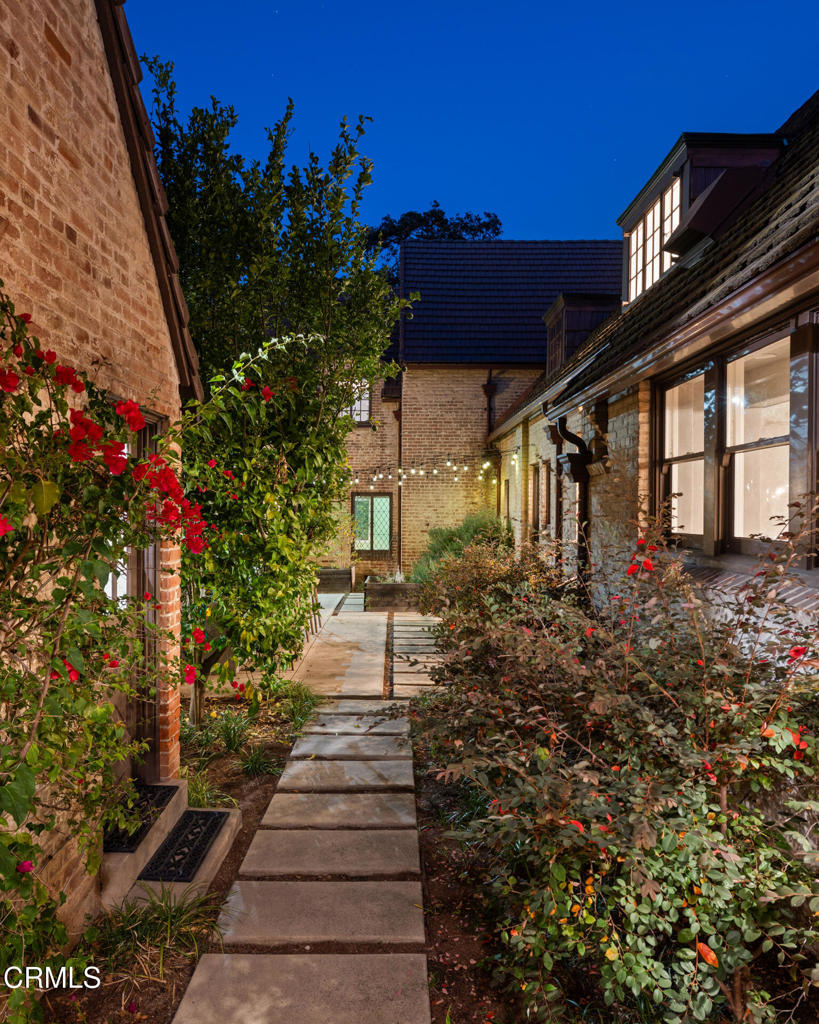 1146 Shenandoah Road San Marino, CA 91108 - Photo 32 of 38 a view of a pathway with flower plants