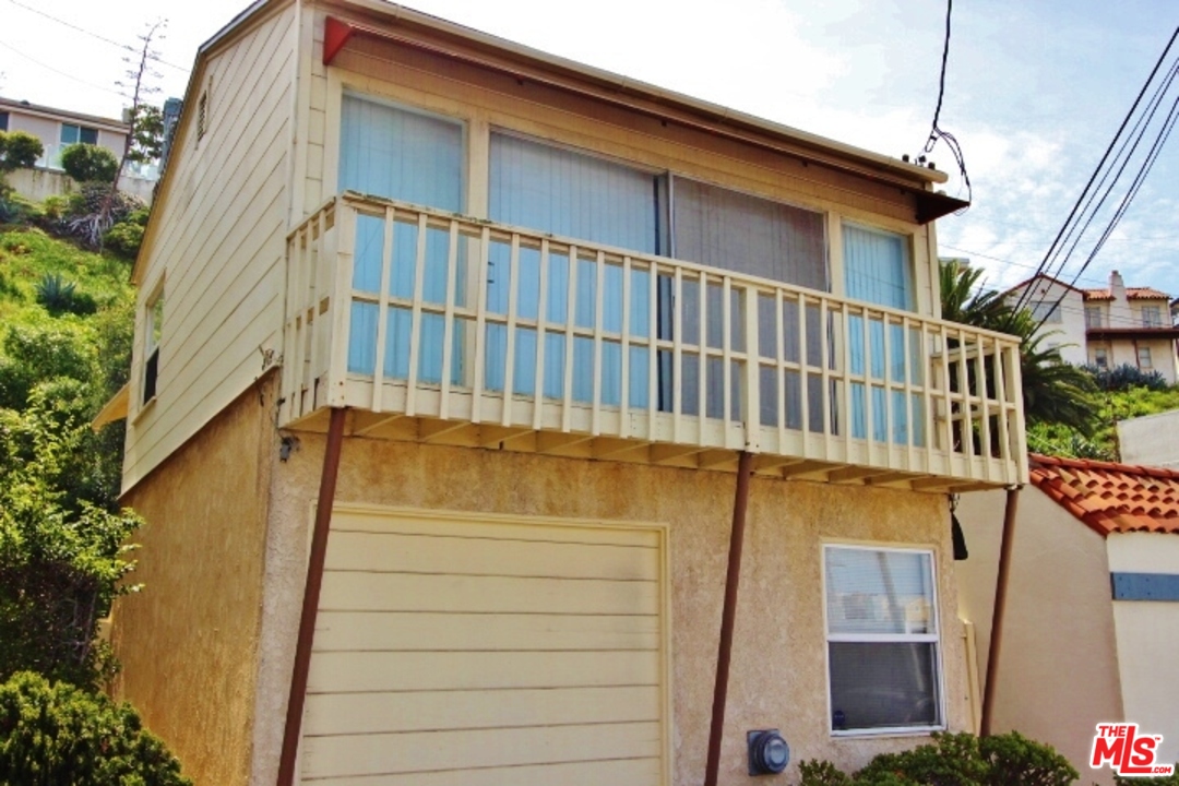 338 Pershing Drive Playa del Rey, CA 90293 - Photo 1 of 18 Gallery Image 1