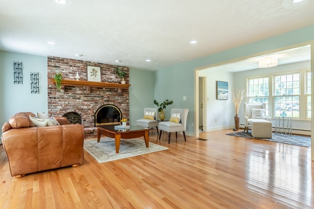 232 Candlestick Road North Andover, MA 01845 - Photo 15 of 42 Gallery Image 15