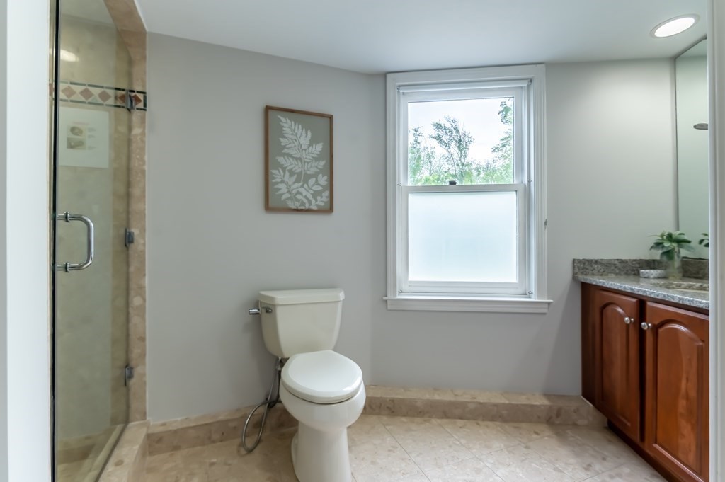 232 Candlestick Road North Andover, MA 01845 - Photo 28 of 42 Gallery Image 28