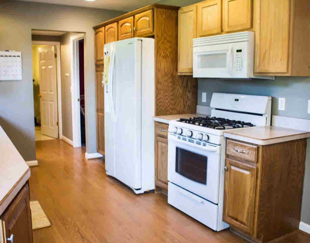 11612 Birch Run Road Birch Run, MI 48415 - Photo 8 of 33 21297050-7.JPG