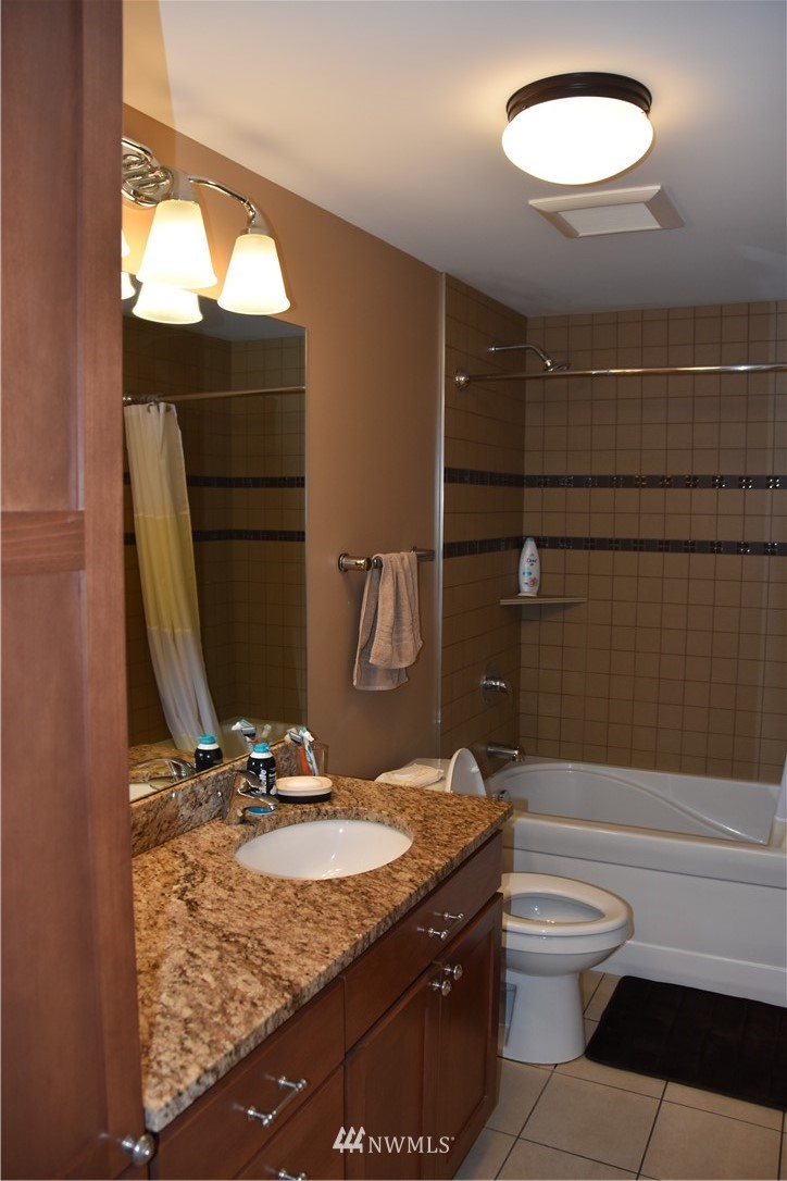 22304 Meridian Avenue South Bothell, WA 98021 - Photo 12 of 15