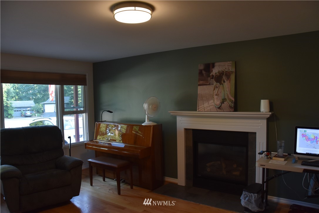22304 Meridian Avenue South Bothell, WA 98021 - Photo 8 of 15