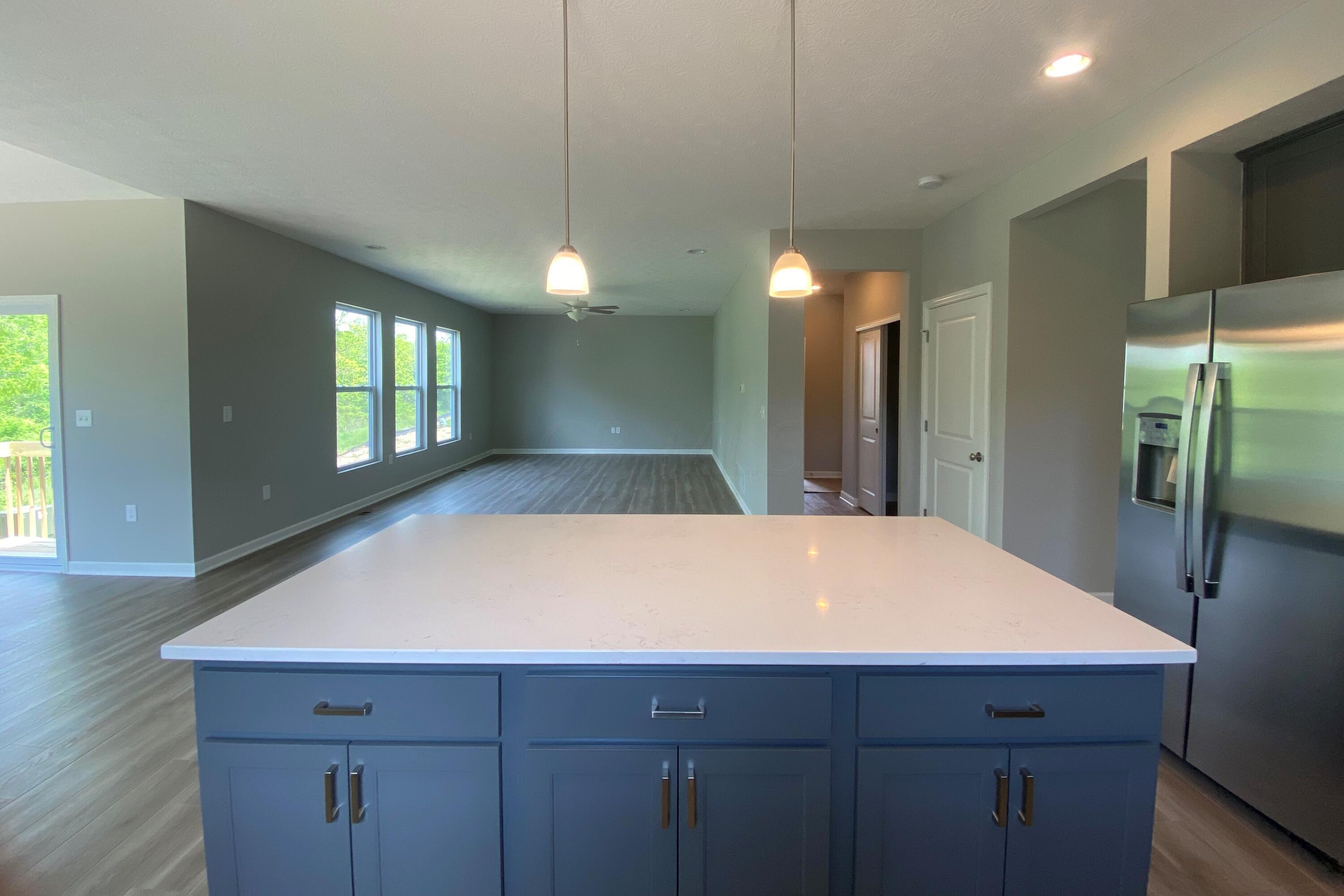8074 Marilyn Road Reynoldsburg, OH 43068 - Photo 11 of 39 Kitchen