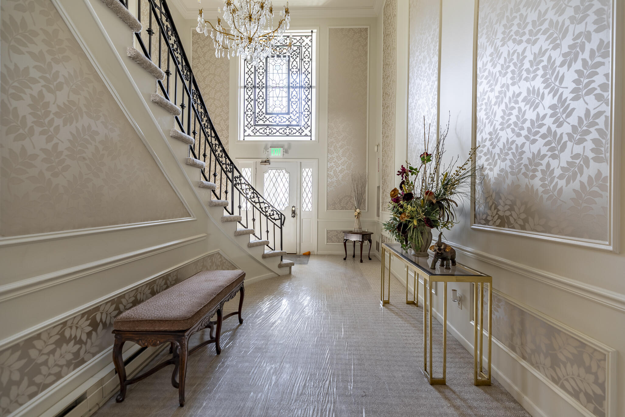 2255 Bordeaux, Unit B1 Highland, IN 46322 - Photo 11 of 49 a view of an entryway