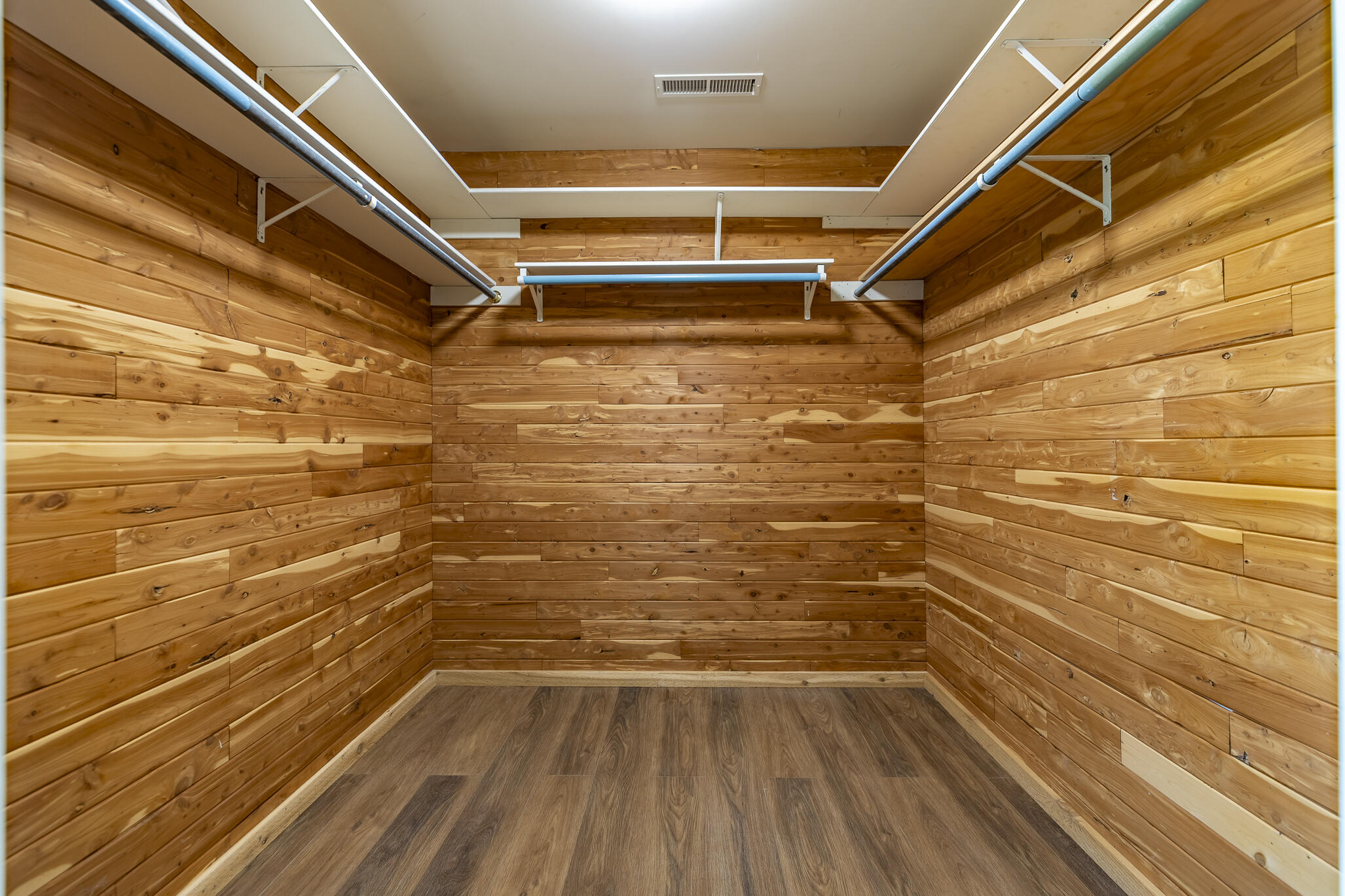 2255 Bordeaux, Unit B1 Highland, IN 46322 - Photo 43 of 49 a view of a walk in closet