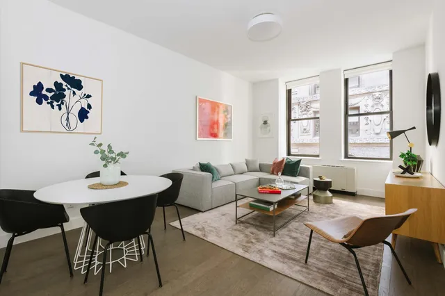 $1,050,000 | 25 Broad Street, Unit 21N | Financial District