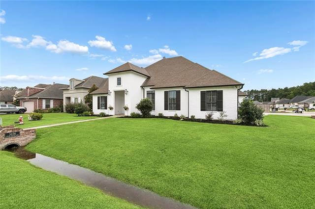 1076 Spring Haven Lane Madisonville, LA 70447 - Photo 3 of 35