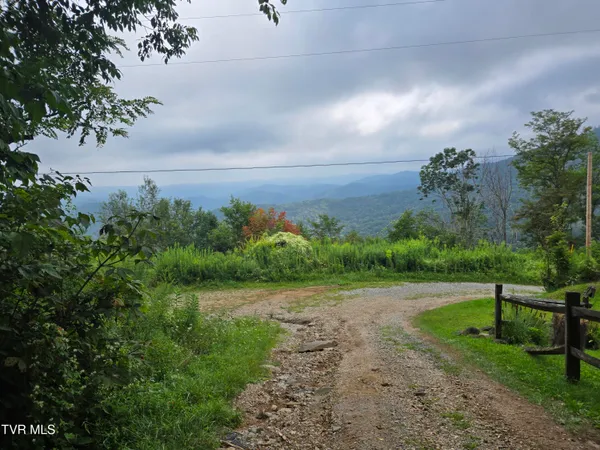 $149,900 | 0 Sylvan Way, Unit 10, Roan Mountain, TN 37687