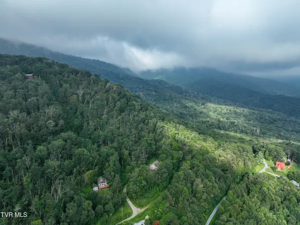 $149,900 | 0 Sylvan Way, Unit 10, Roan Mountain, TN 37687