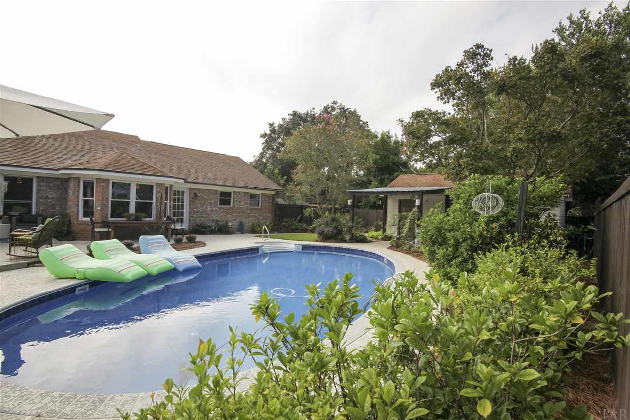 3535 Hopestill Road Pensacola, FL 32503 - Photo 25 of 29 Immaculate backyard with pool!