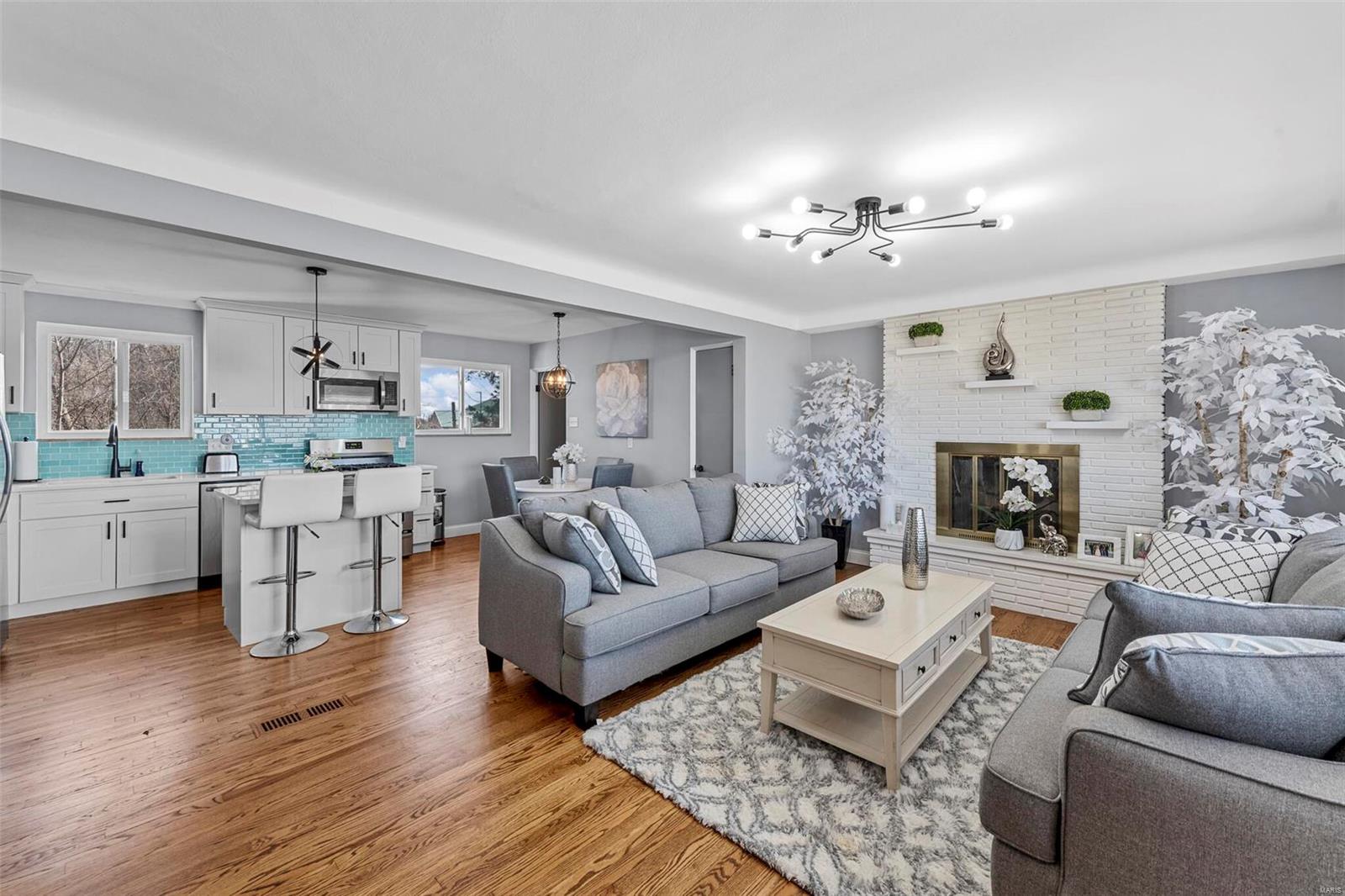 5730 Telegraph Road St. Louis, MO 63129 - Photo 8 of 27