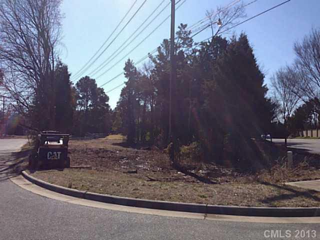 2534 Rea Road Charlotte, NC 28226 - Photo 6 of 9 Gallery Image 6
