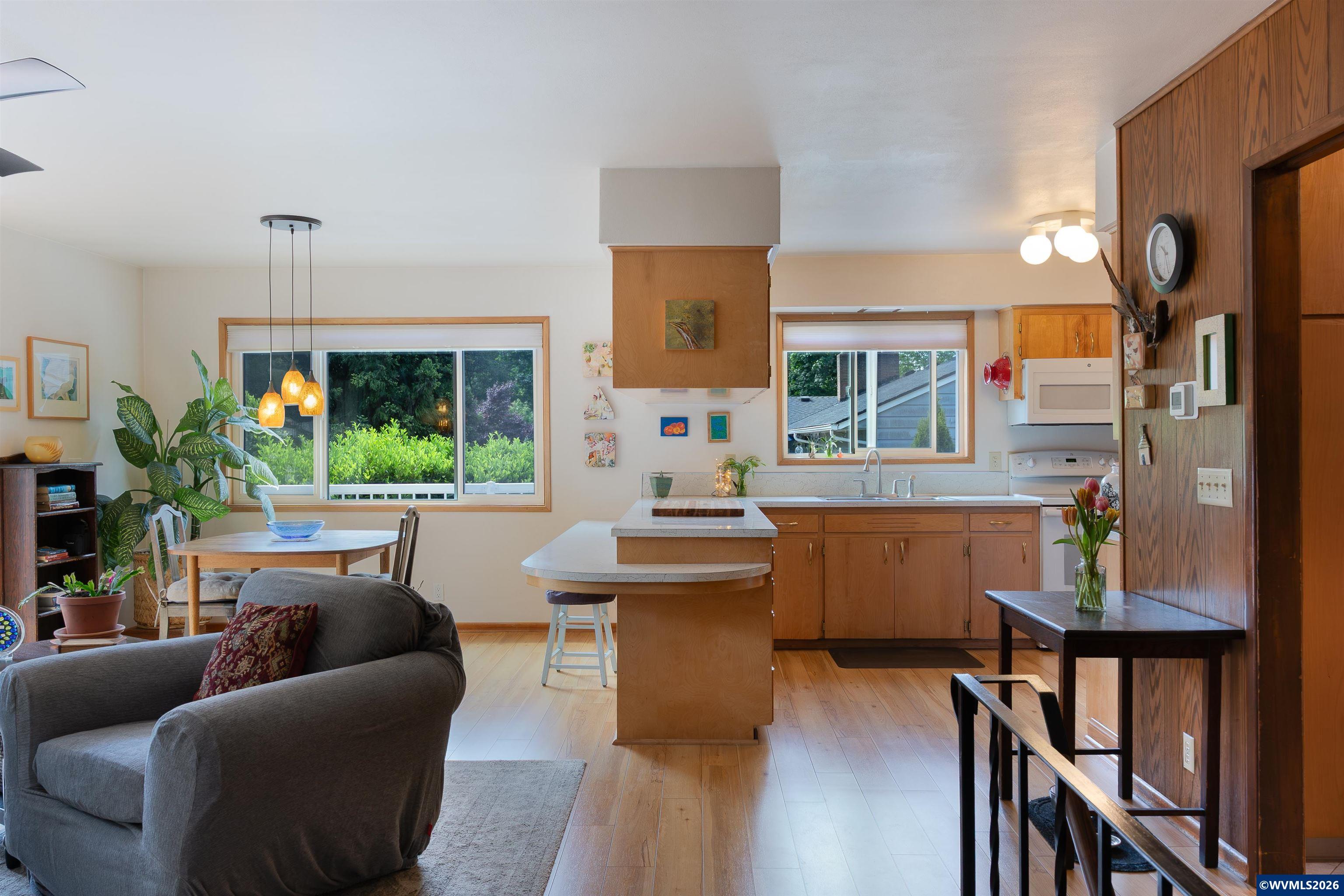 2981 Northwest Sunny Lane Albany, OR 97321 - Photo 16 of 40