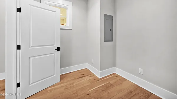 $700,000 | 2827 Landing Circle, Grimesland, NC 27837