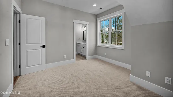 $700,000 | 2827 Landing Circle, Grimesland, NC 27837