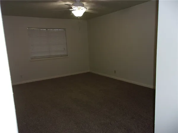 $1,950 | 438 Poenisch Drive, Corpus Christi, TX 78412