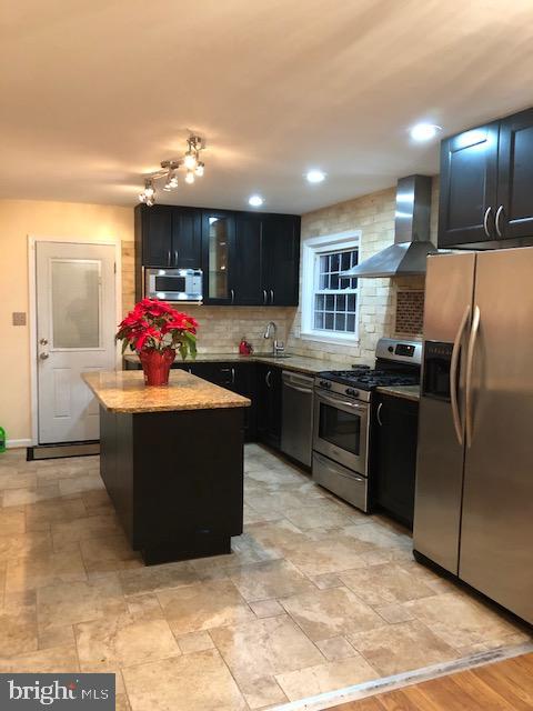 12728 Middlevale Lane Silver Spring, MD 20906 - Photo 4 of 22 Kitchen