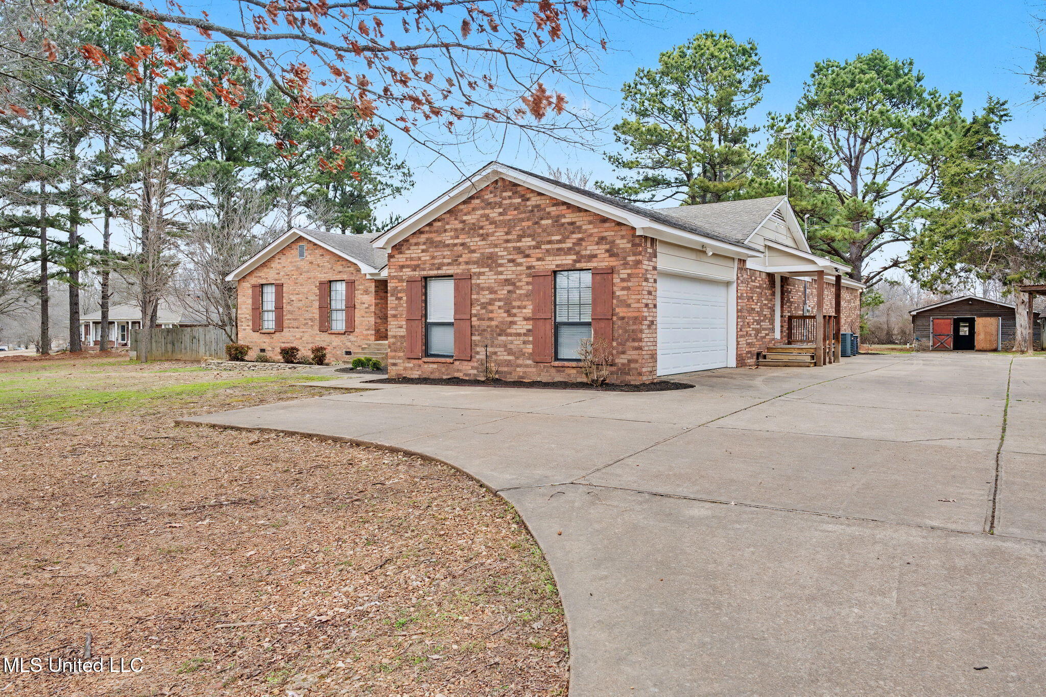 3810 Church Road Horn Lake, MS 38637 - Photo 3 of 39 3-web-or-mls-3810 Church Rd-02