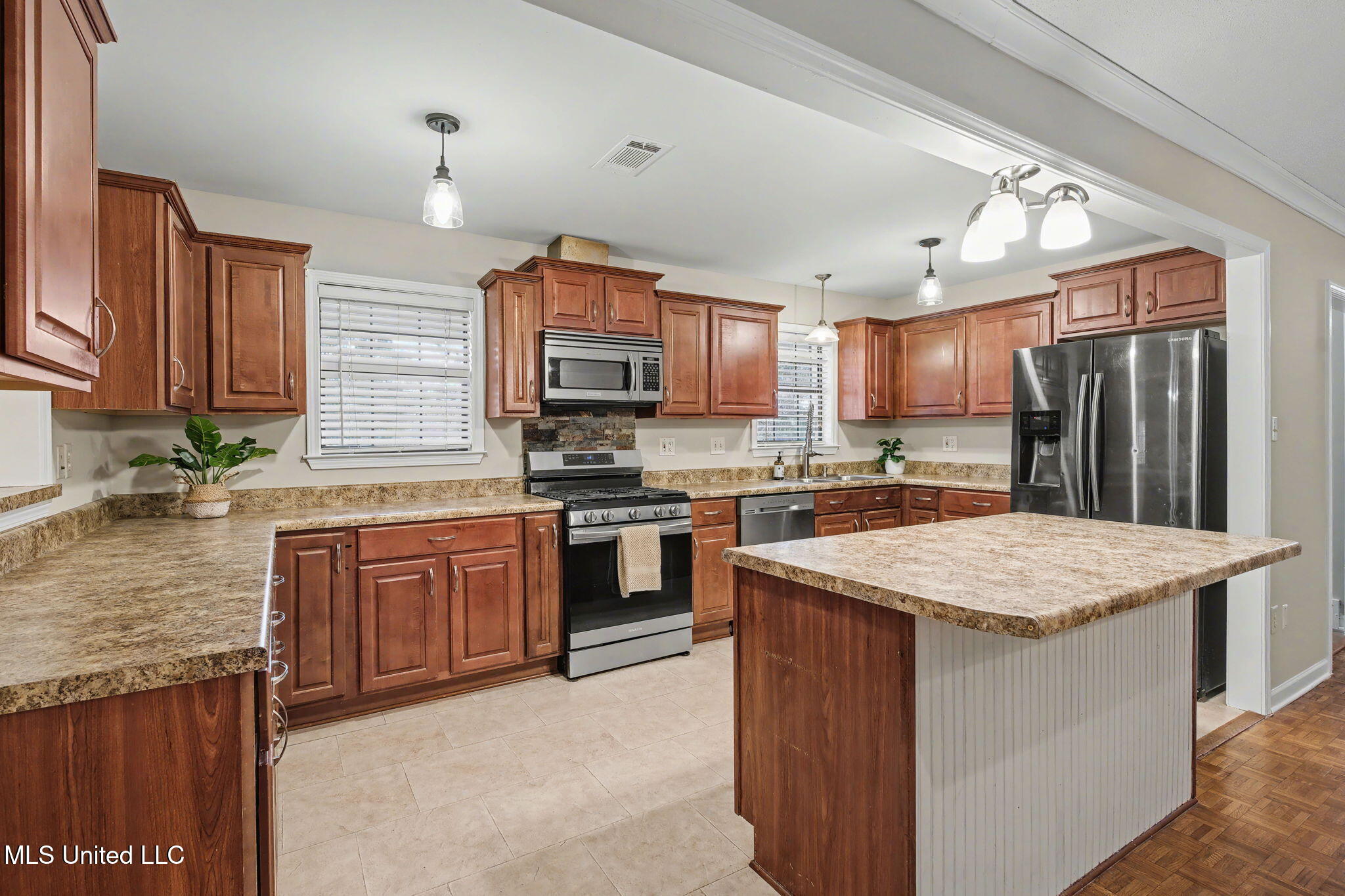 3810 Church Road Horn Lake, MS 38637 - Photo 10 of 39 10-web-or-mls-3810 Church Rd-09