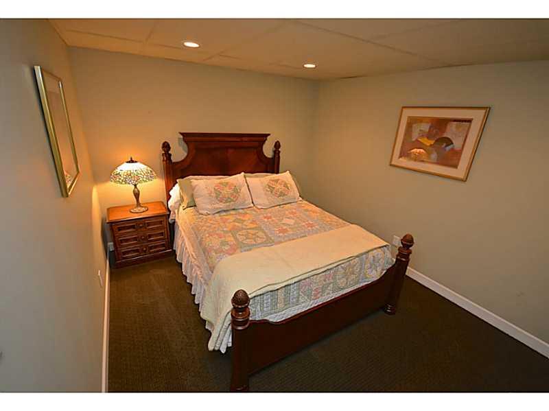 5011 Fall Creek Road Indianapolis, IN 46220 - Photo 18 of 24