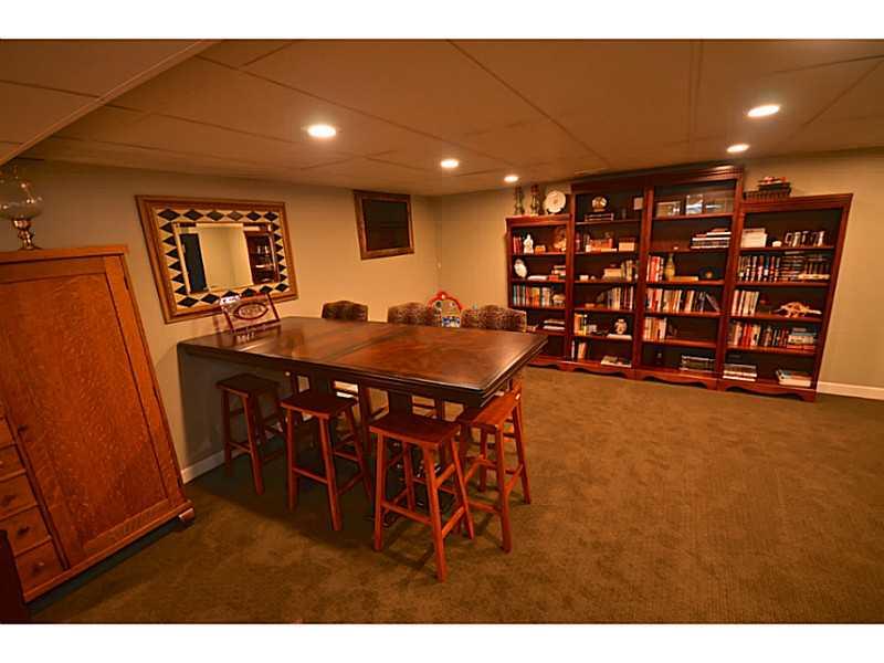 5011 Fall Creek Road Indianapolis, IN 46220 - Photo 22 of 24