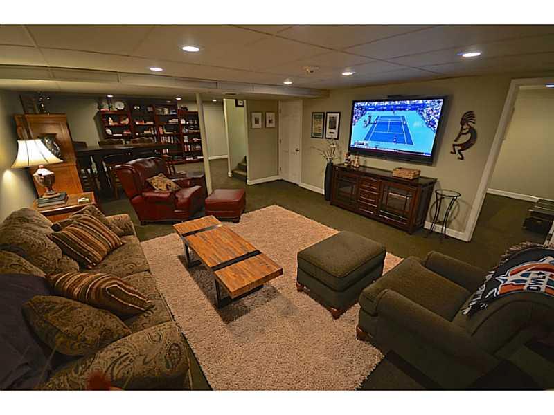 5011 Fall Creek Road Indianapolis, IN 46220 - Photo 7 of 24