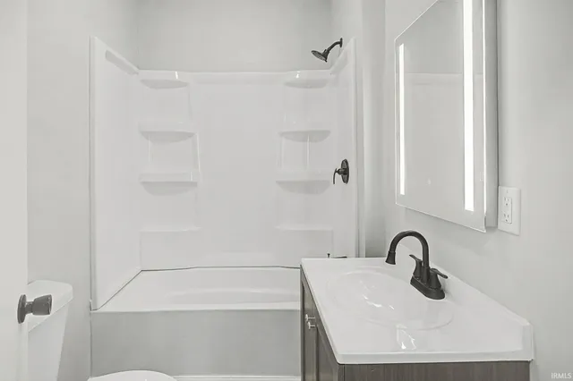 $295,000 | 3492 East Michigantown Road, Frankfort, IN 46041