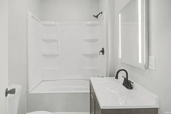 $290,000 | 3492 East Michigantown Road, Frankfort, IN 46041