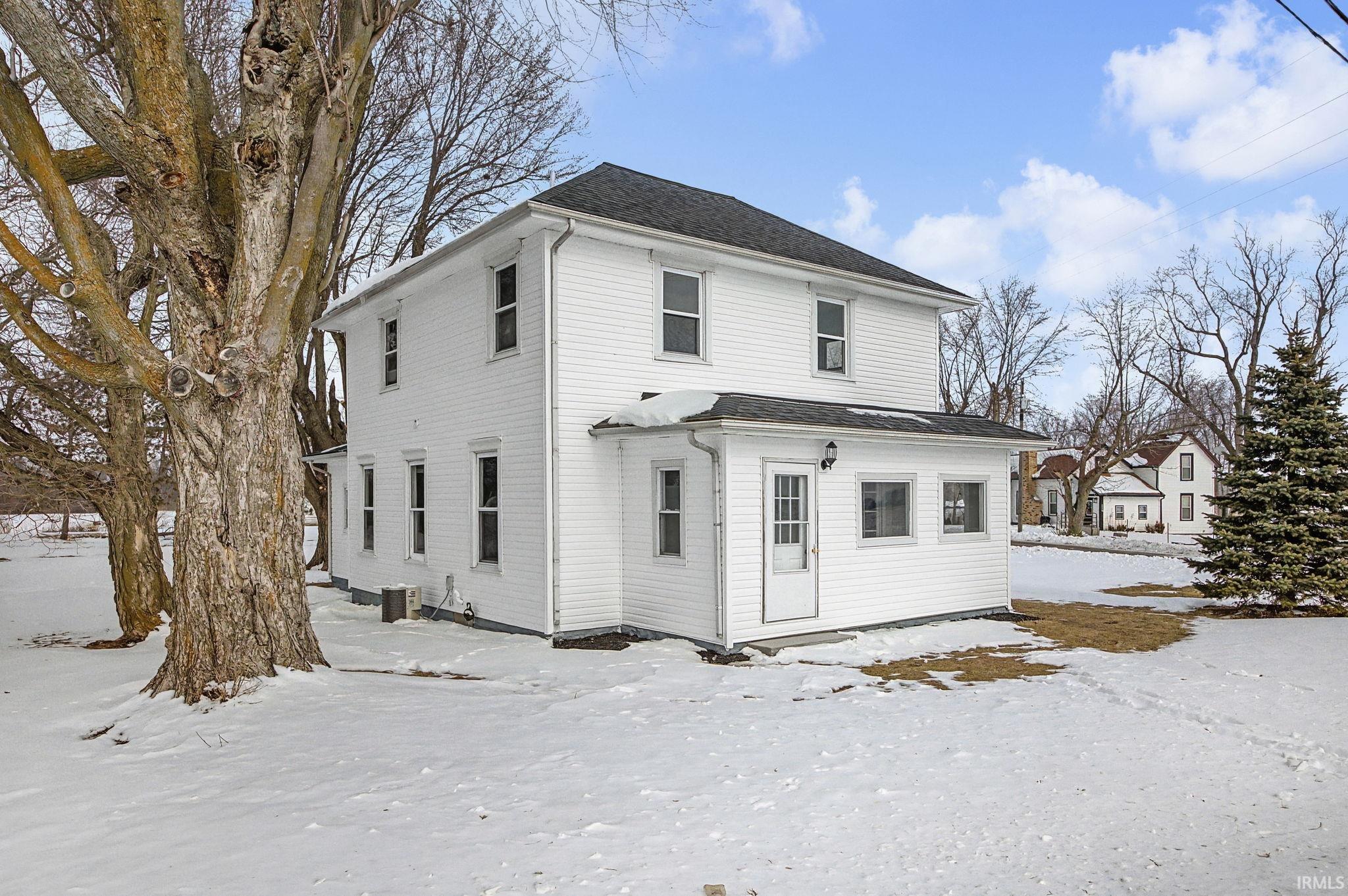 3492 East Michigantown Road Frankfort, IN 46041 - Photo 3 of 35