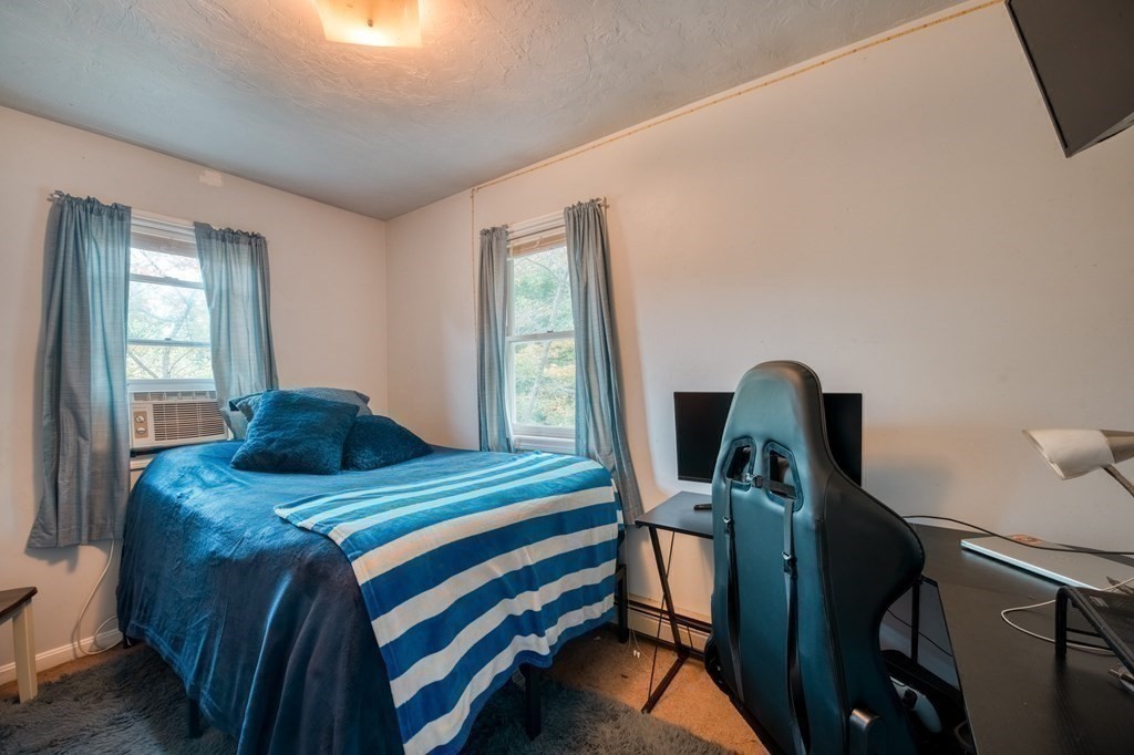33 Barrows Road Worcester, MA 01609 - Photo 13 of 23 Gallery Image 13