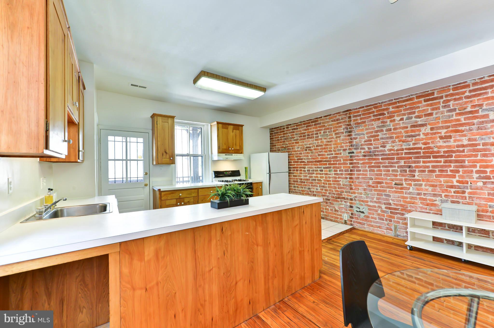 1717 T Street Northwest, Unit 21 Washington, DC 20009 - Photo 13 of 29 Kitchen